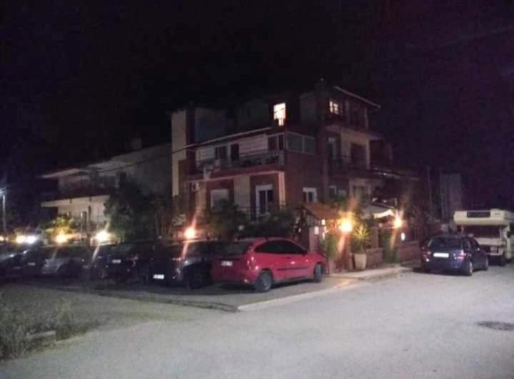 Blue Moon Apartments نيا ميشانيونا المظهر الخارجي الصورة