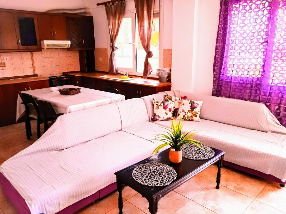 Blue Moon Apartments نيا ميشانيونا المظهر الخارجي الصورة